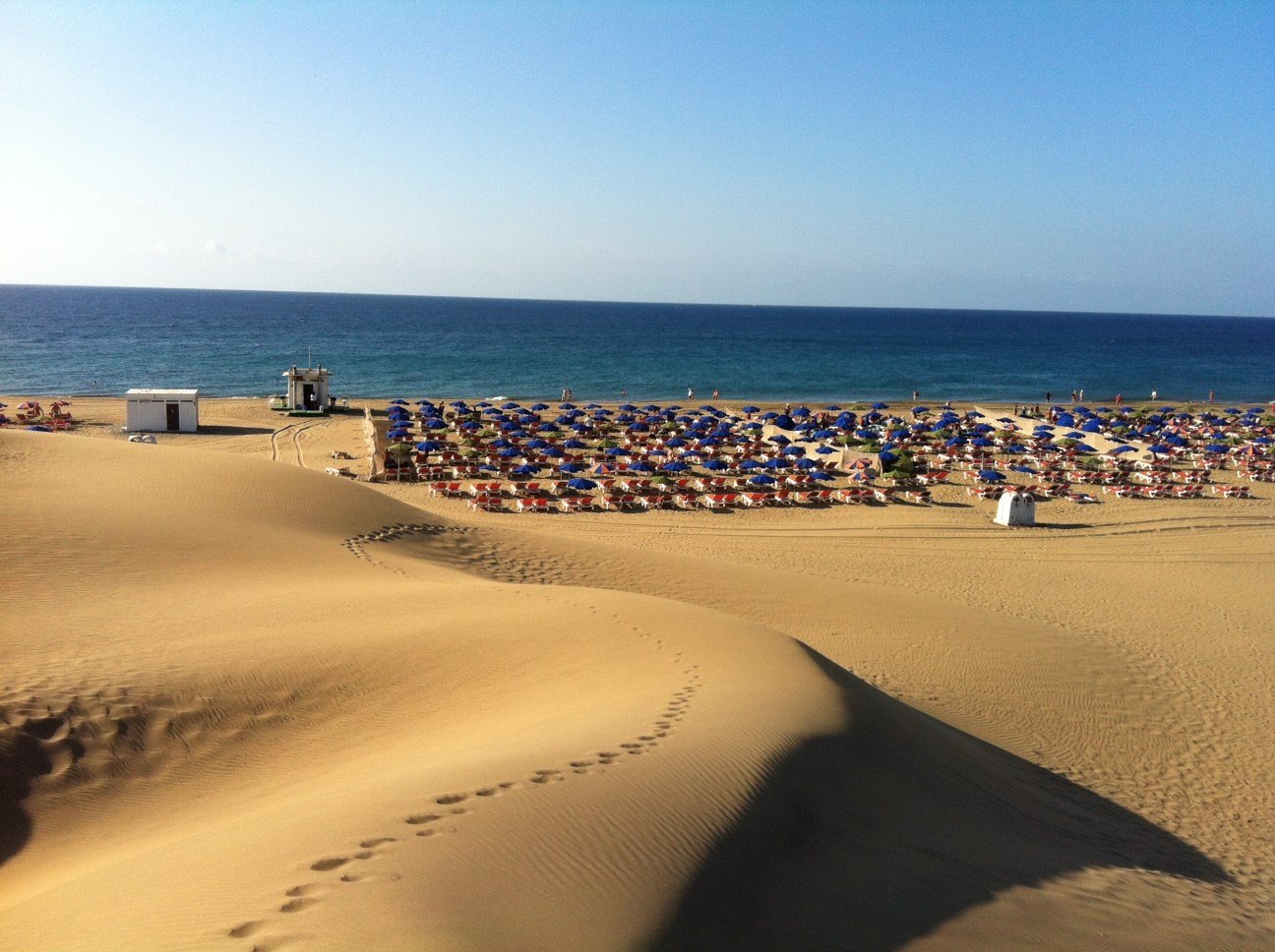 in Gran Canaria is the sandy beach of Maspalomas at Kiosk No. 7. Located be...